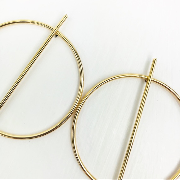 RESTOCKED Gold Hoop with Vertical Geo Bar - Picture 5 of 8